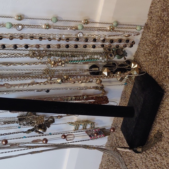 Necklace bundle - Picture 4 of 6